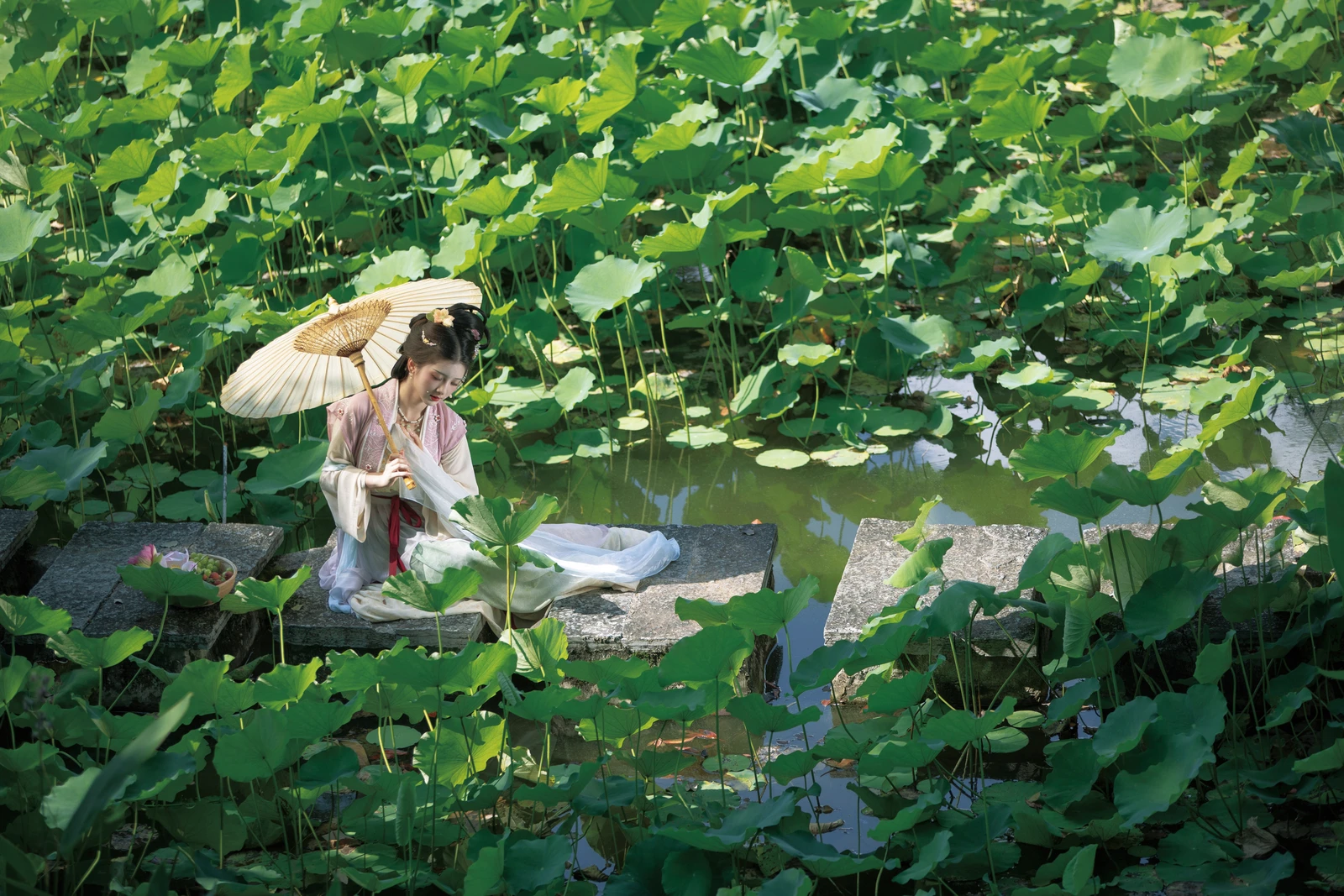 [YITUYU]艺图语-2024.10.20-荷风送香-ooOkeah-[37P-660MB]-4.webp
